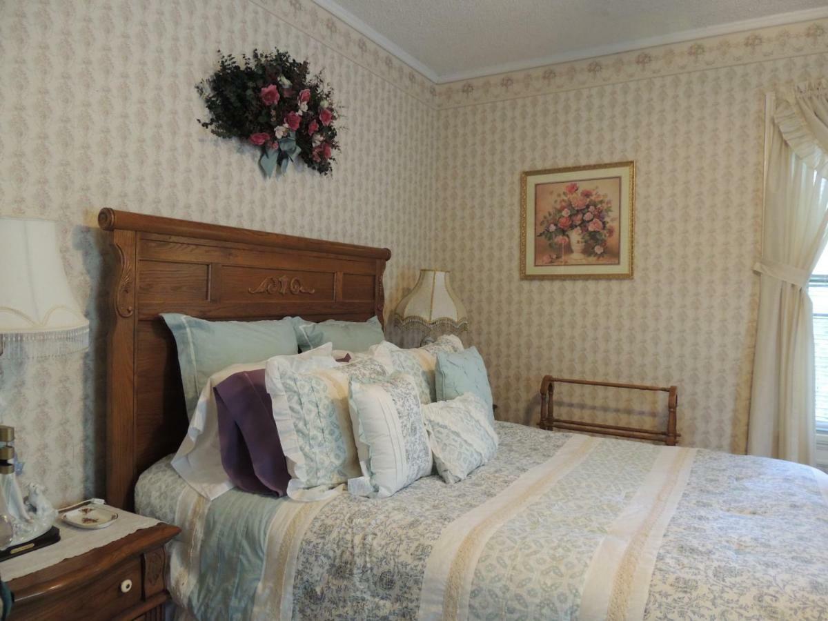 Brookview Manor Inn Canadensis Εξωτερικό φωτογραφία