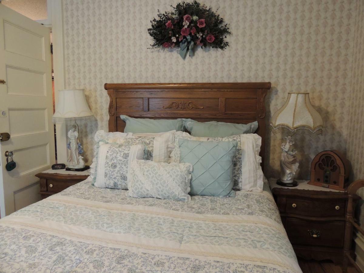 Brookview Manor Inn Canadensis Εξωτερικό φωτογραφία