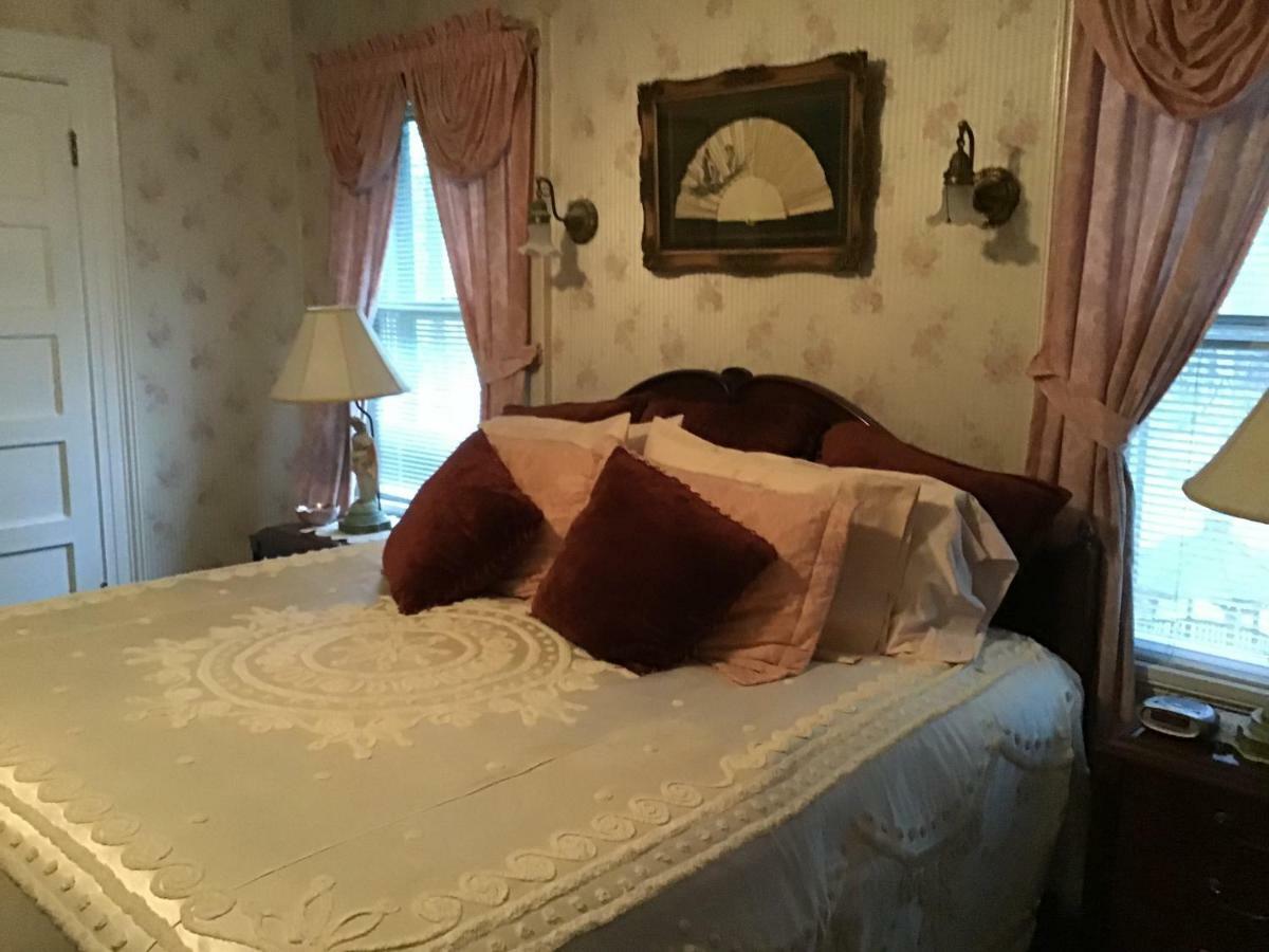 Brookview Manor Inn Canadensis Εξωτερικό φωτογραφία