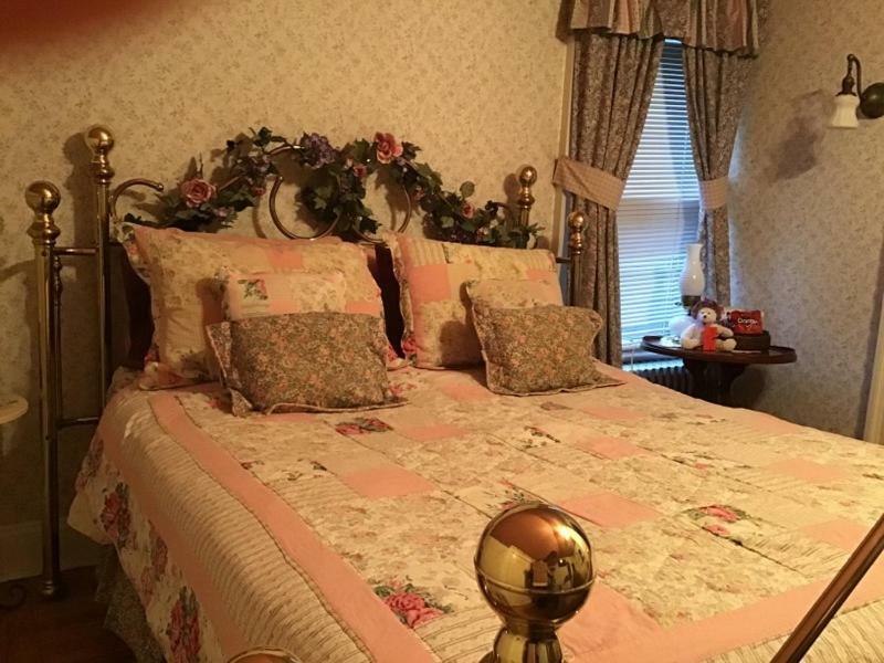 Brookview Manor Inn Canadensis Εξωτερικό φωτογραφία